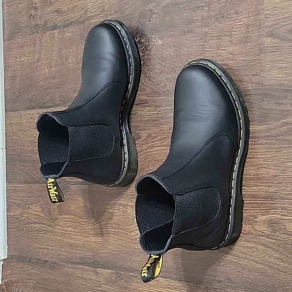 Dr. Marten Women's size 10 Chelsea Boot